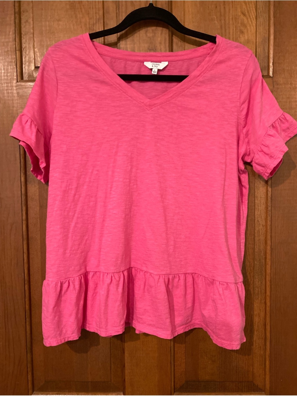 Crown & Ivy Large Solid Pink Short Sleeve Blouse /Top with Ruffles